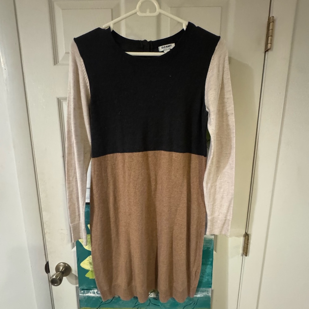 Old Navy Black Sweater